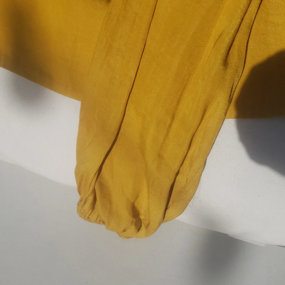 💛RACHEL ROY Silky Top (XS) - Picture 4 of 7